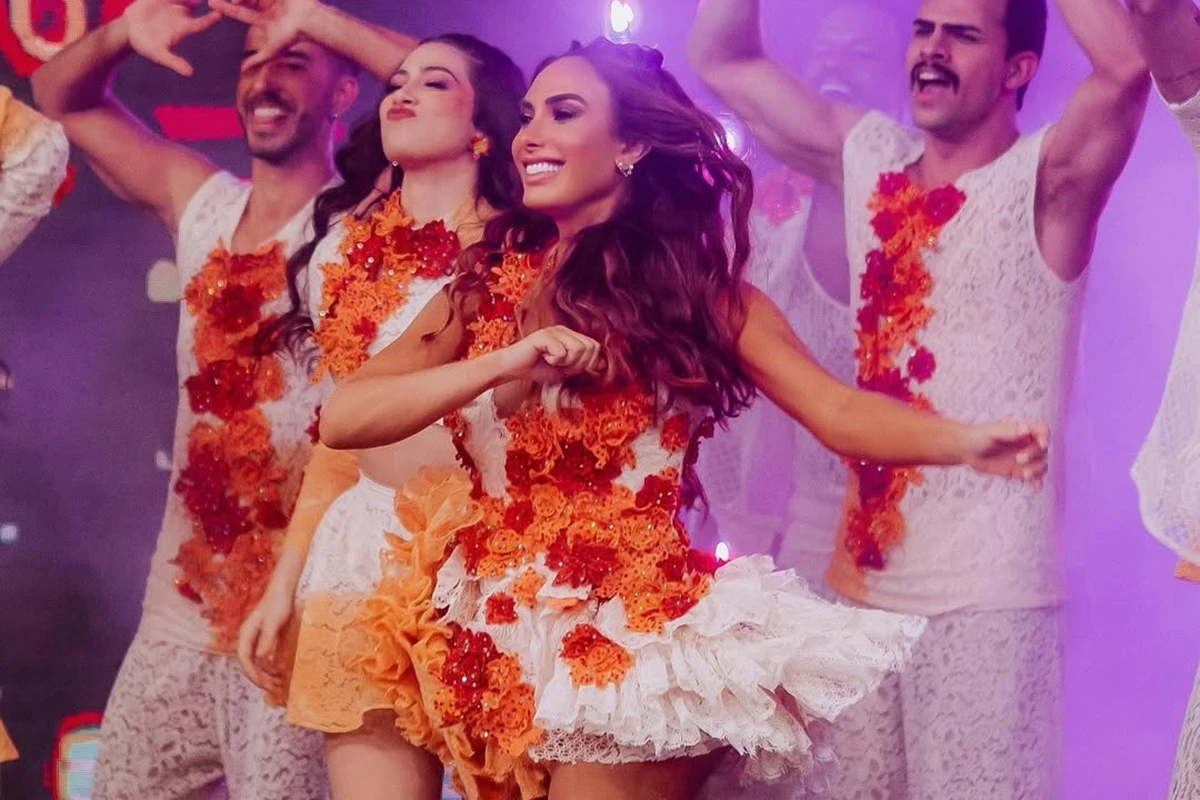 Nicole Bahls se defende após críticas por erro no Dança dos Famosos