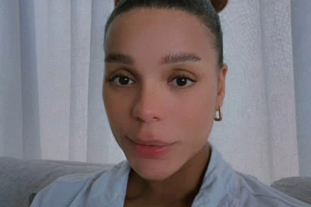 Brunna Gonçalves sobre dar mamadeira à Zuri: “Não vou ser menos mãe”