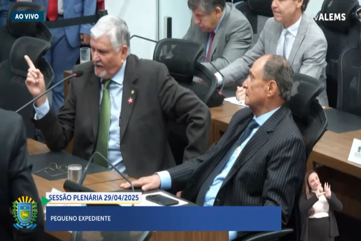 Debate sobre MST gera discussão entre deputados: “Droga é o senhor”