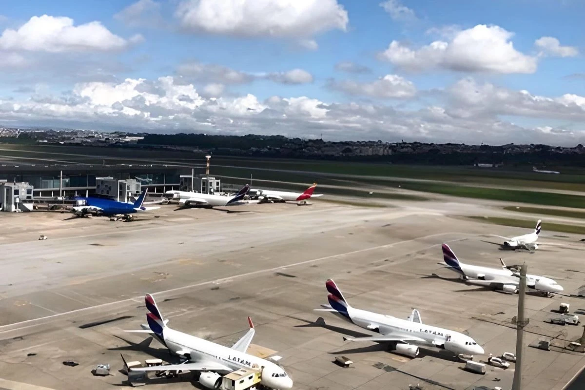 Pela 2ª vez no mês, drones interrompem voos no aeroporto de Guarulhos