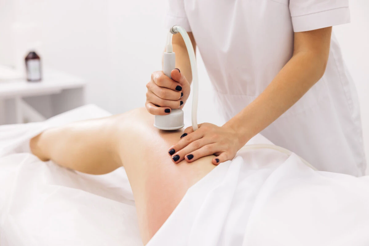 Lipedema: médica lista os melhores tratamentos estéticos para a doença