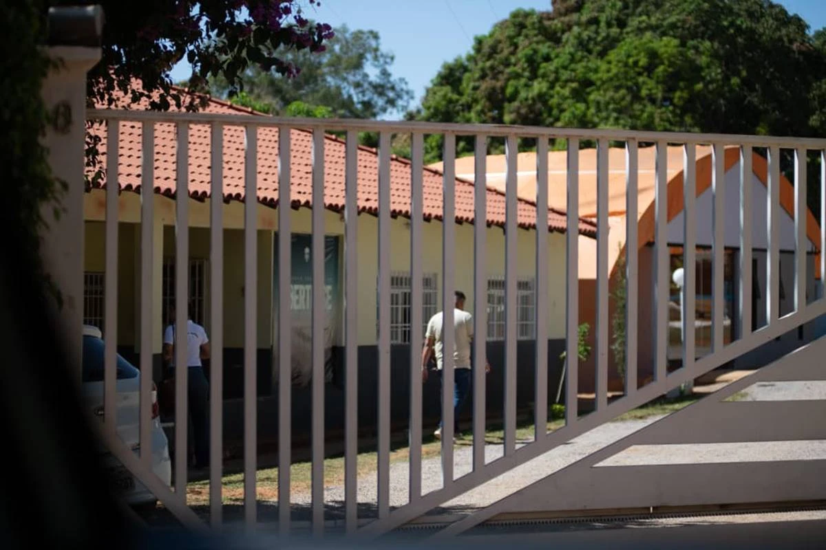 Clínica onde 5 pacientes morreram tinha filial irregular a 500 metros