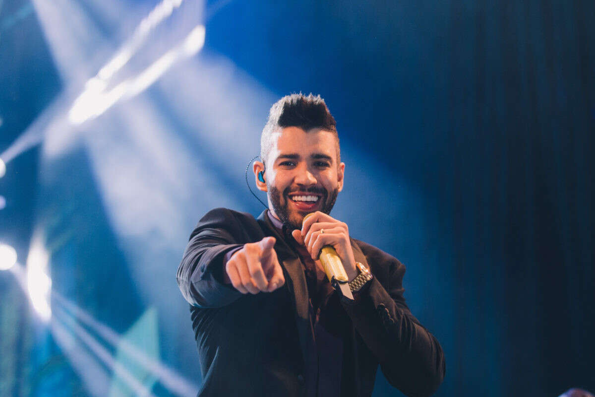 Gusttavo Lima volta para os Estados Unidos após shows no Brasil