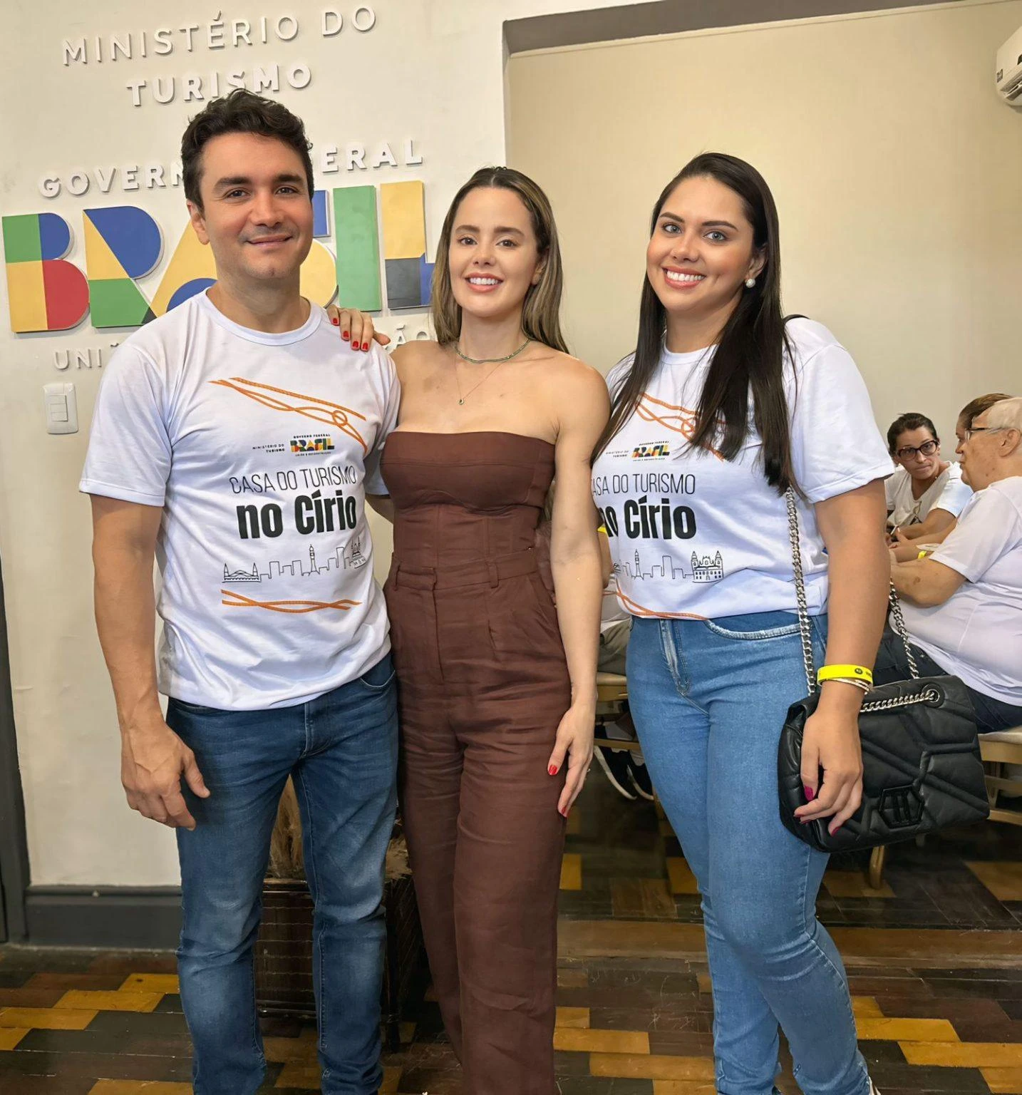 Aliada diz que ministro condicionou emprego a campanha; ouça áudio