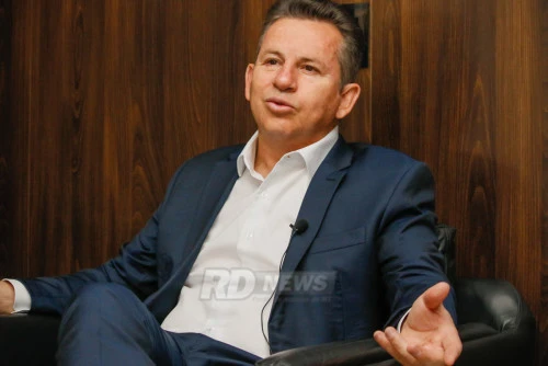 Governador a Carlos: “Falou pela boca o que devia sair por outro lugar