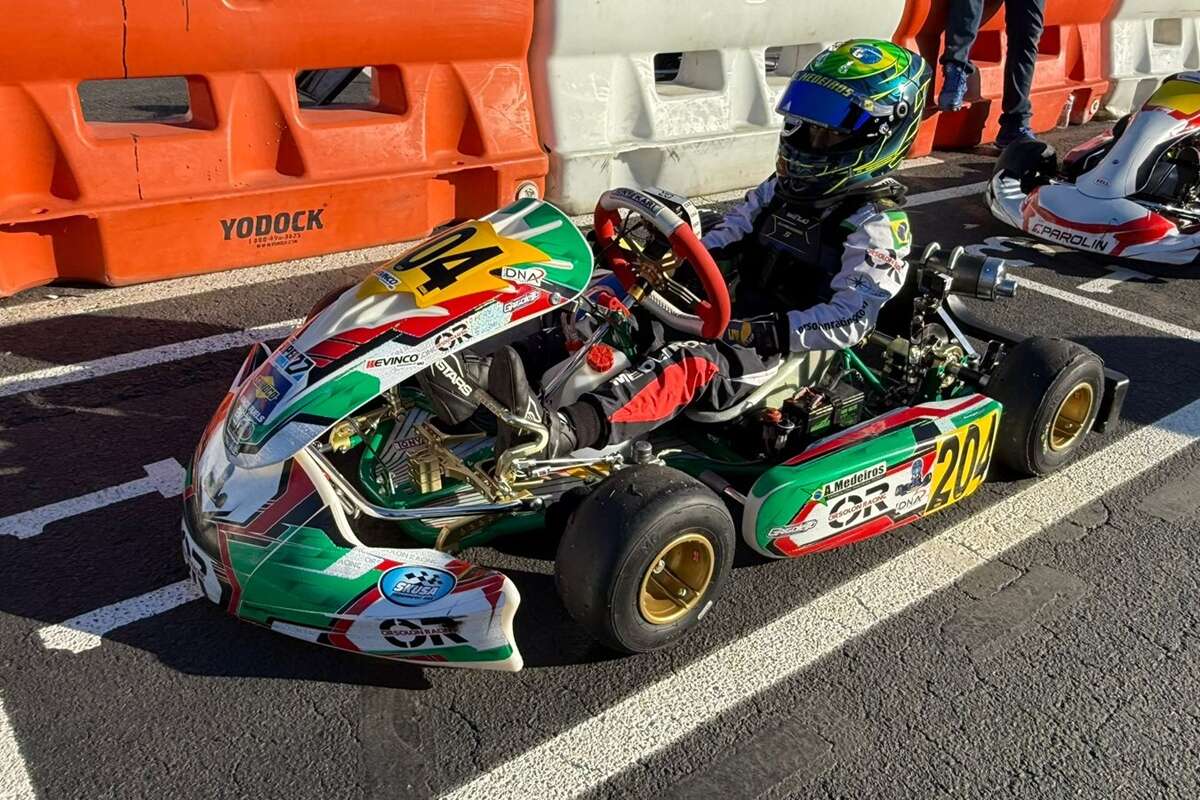 Aos 9 anos, brasiliense Álvaro Medeiros vence primeira corrida nos EUA