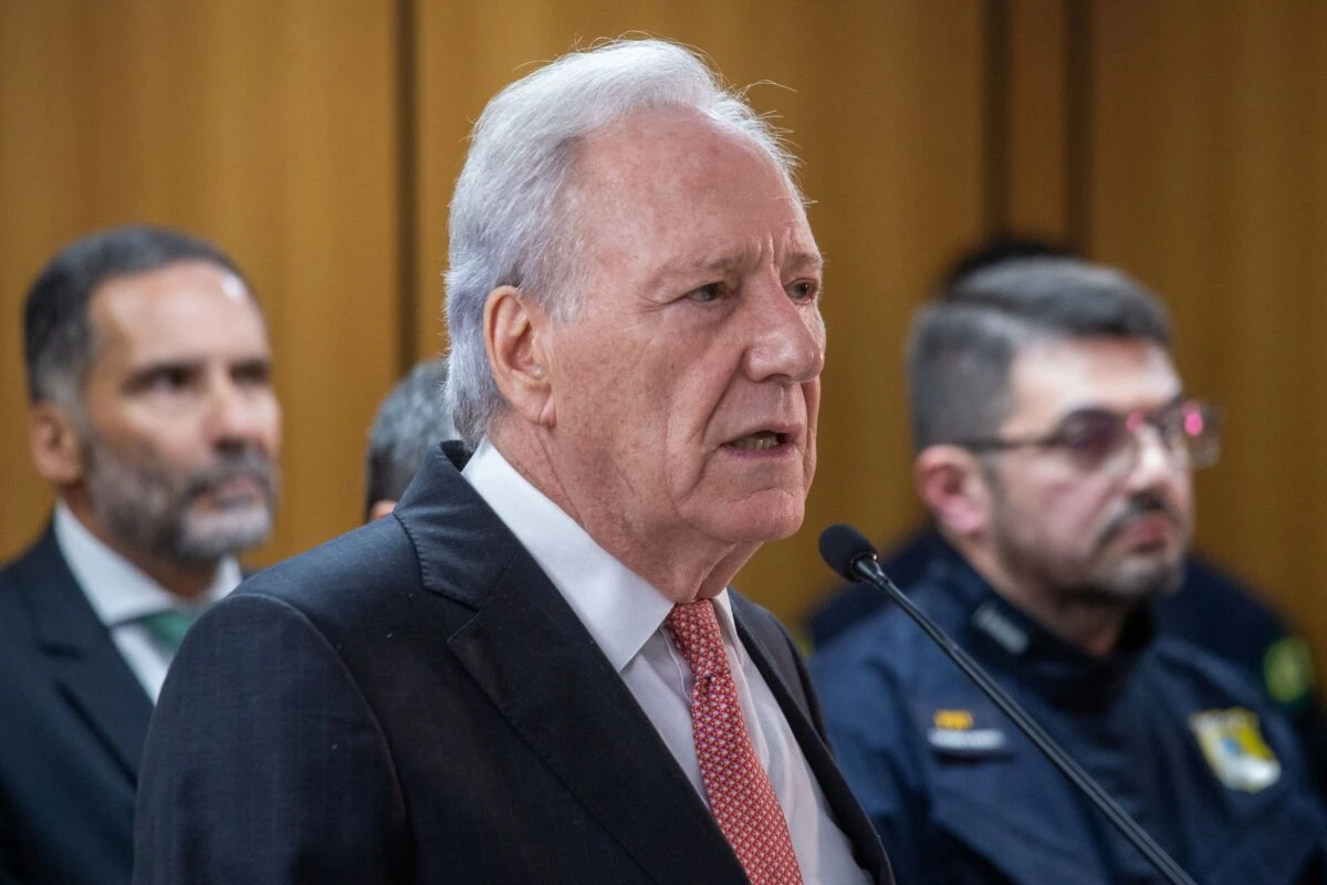 Lewandowski pune PRFs condenados por receber propina durante 10 anos