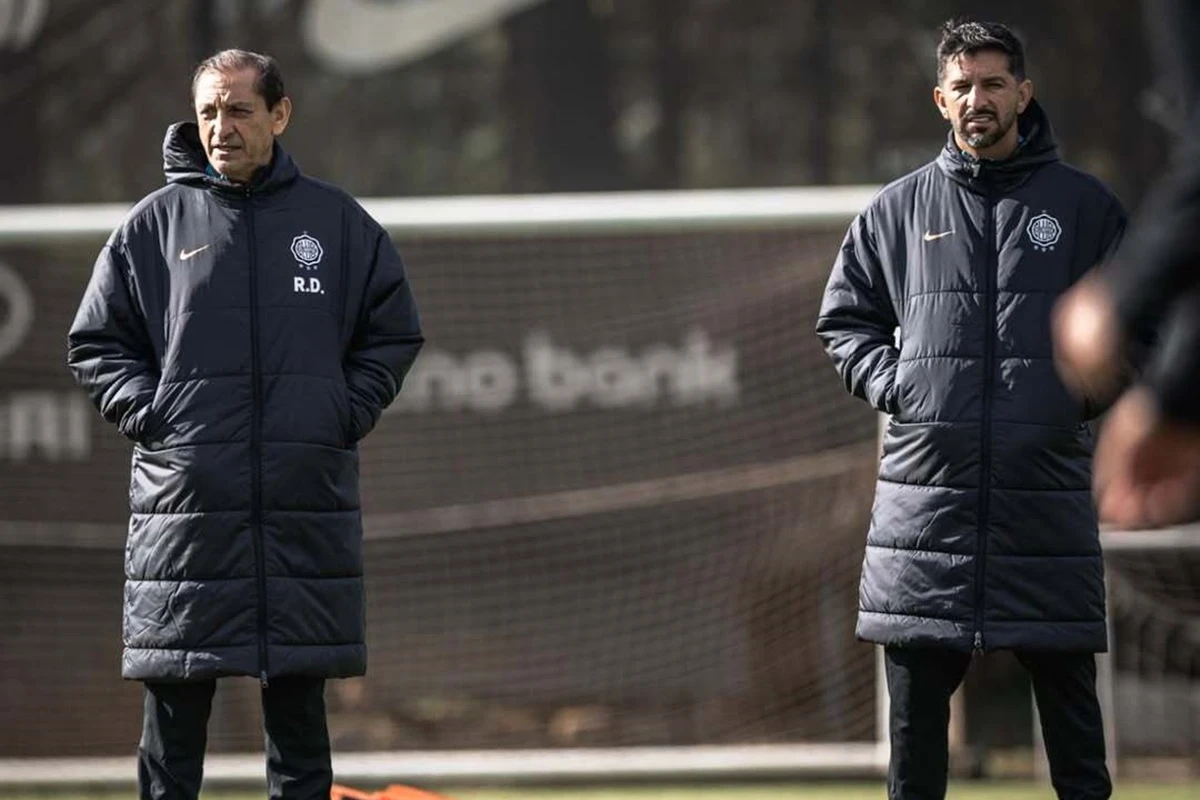 Após sete jogos, Ramón Diaz e filho deixam o comando do Olímpia