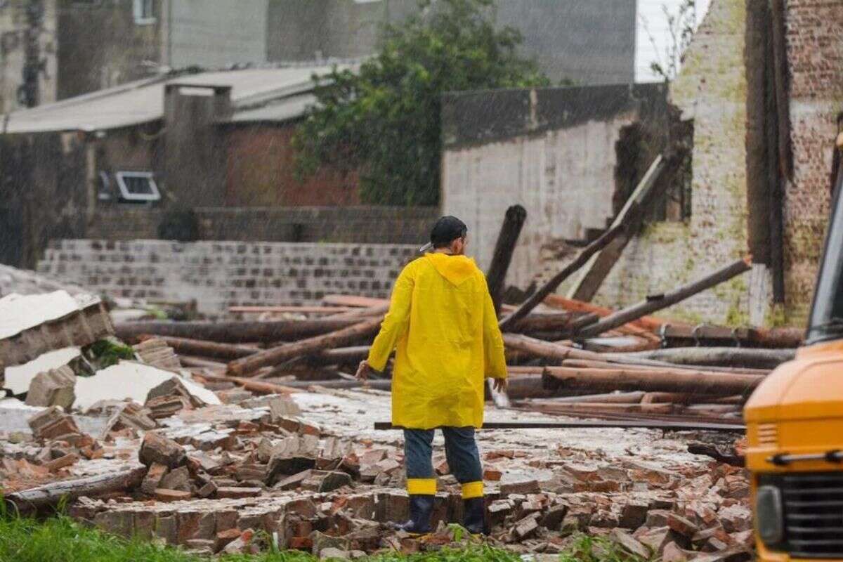 Com 865 desabrigados, RS retoma divulgação de boletins sobre chuvas