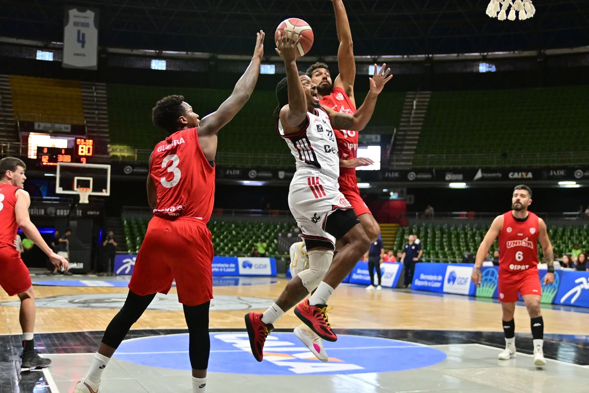 Torneio Abertura NBB: Flamengo vence Unión Santa Fé e avança à final