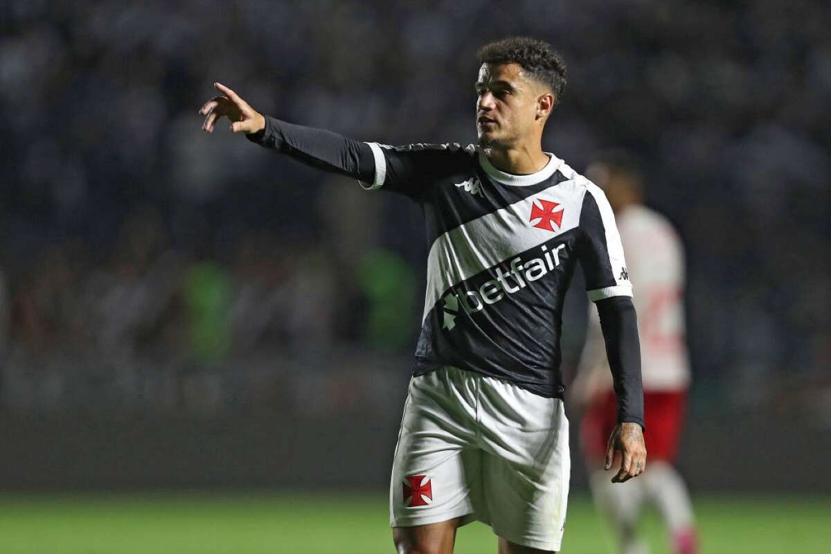 Coutinho ainda não venceu pelo Vasco desde retorno. Confira números