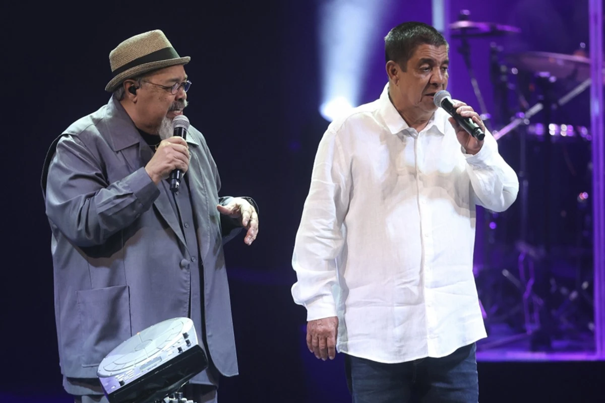 Jorge Aragão festeja 50 anos de carreira em show no Rio de Janeiro