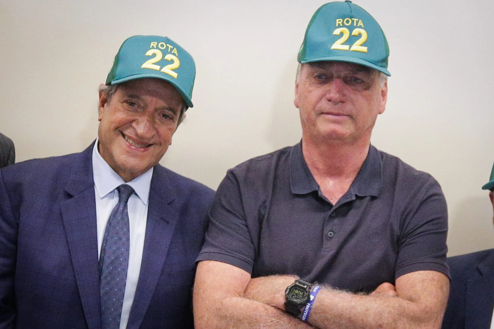Era só o que faltava – Bolsonaro solto e Valdemar a dizer besteiras