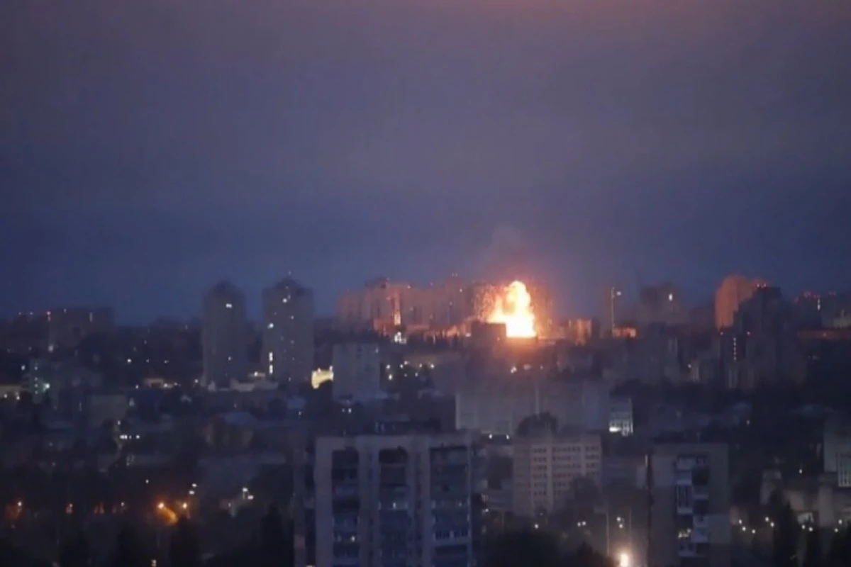 Ataque da Rússia na capital da Ucrânia deixa 2 mortos e 52 feridos