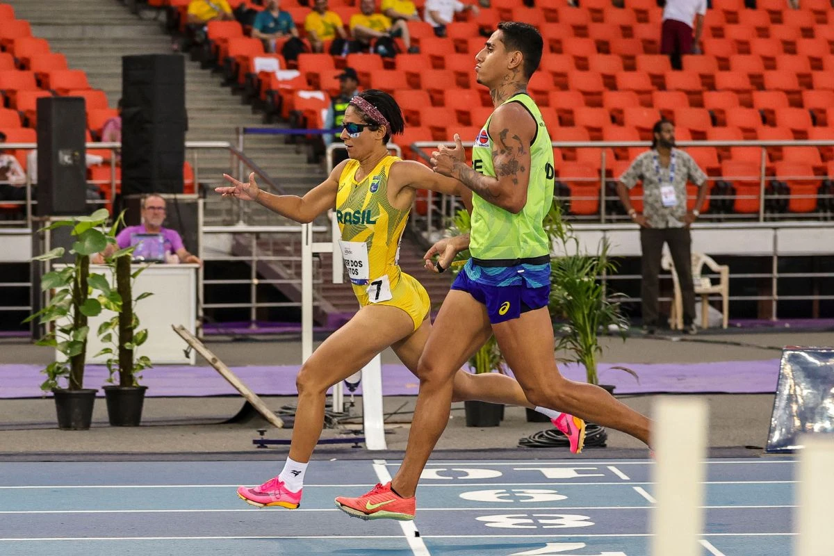 Mundial de Atletismo: Jerusa Geber bate recorde e é ouro nos 100m
