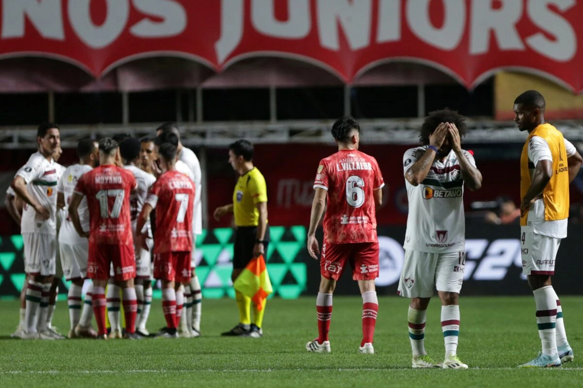 Jogador lesionado por Marcelo volta a atuar após quase dois anos