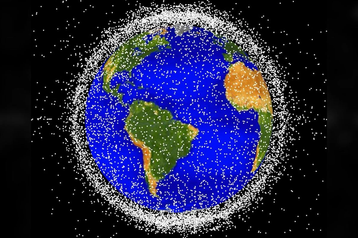 Síndrome de Kessler: lixo em órbita aumenta risco de acidente espacial