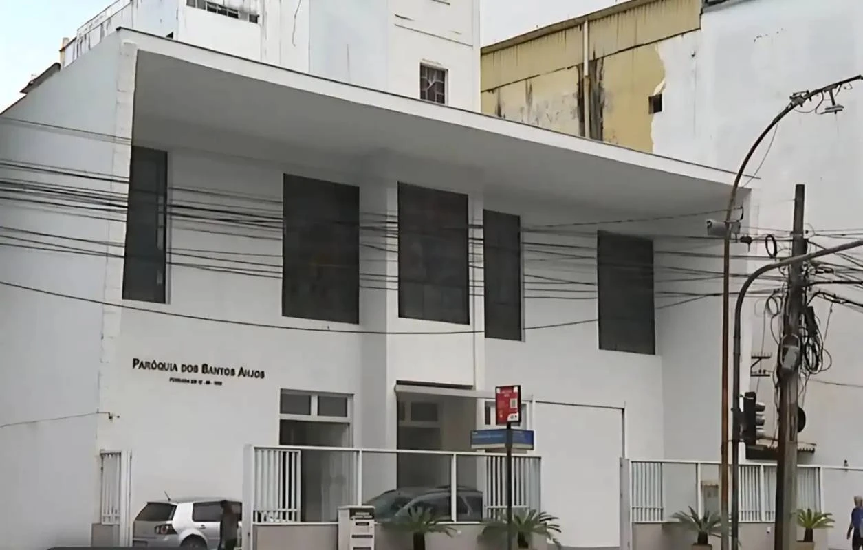 Família denuncia padre que ignorou nome de criança por não ser cristão