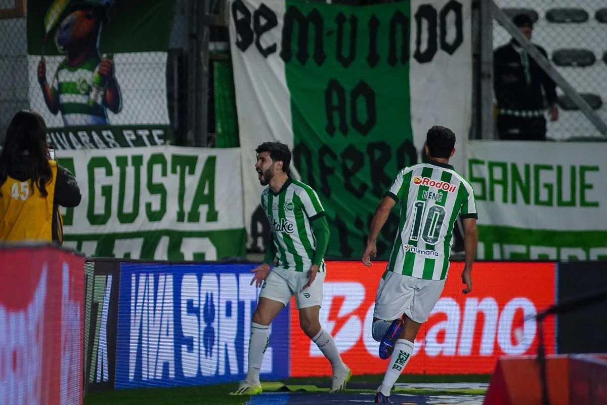 Com dois gols em 15 minutos, Juventude vence o Vasco no Brasileirão