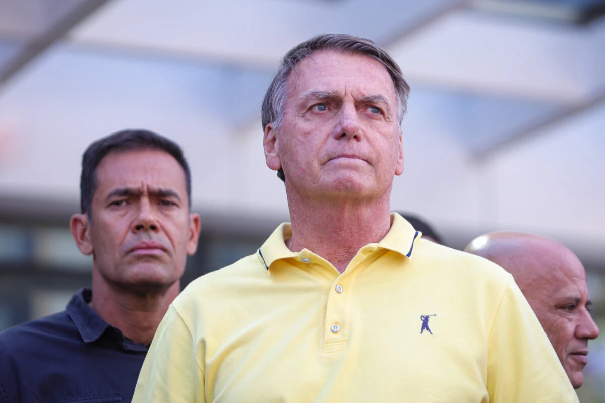Bolsonaro diz que sem anistia não há negociação de tarifaço; ouça áudio
