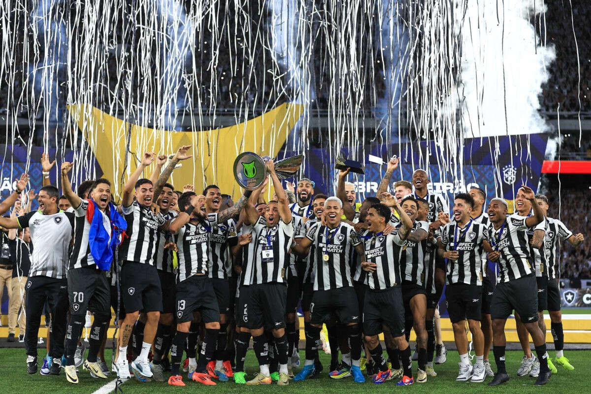 Lendário: Botafogo encerra 2024 com melhor ano da sua história