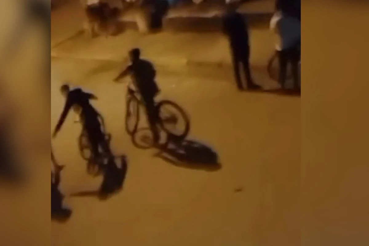 Menina grava vídeo de casa após crime: “Tem gente morta aqui na rua”