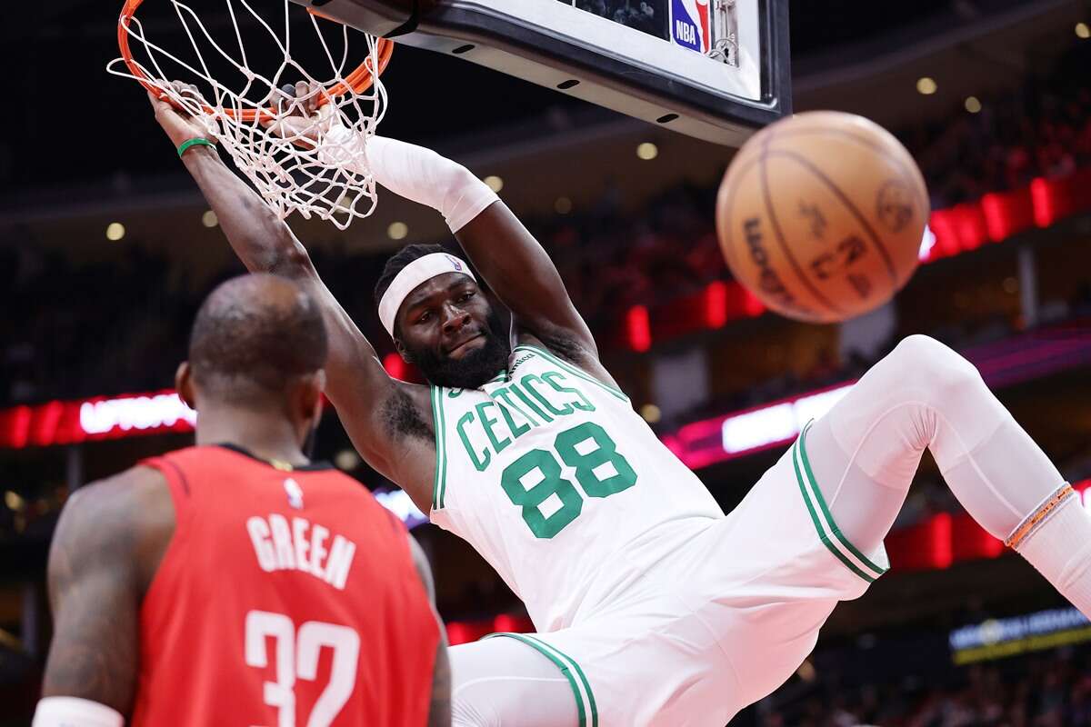 Sem Brown e Horford, Celtics vencem Rockets fora de casa