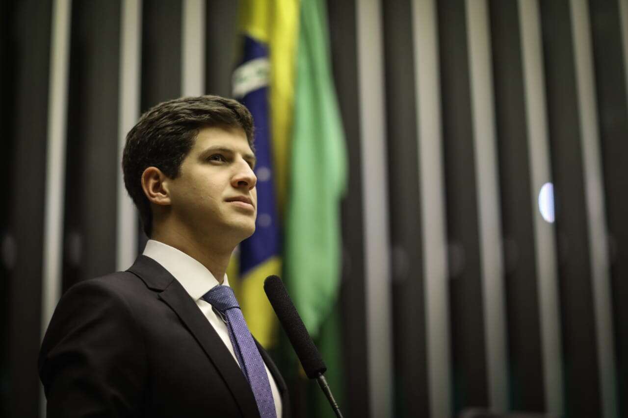 Quaest: em Recife, João Campos chega a 77% das intenções de votos