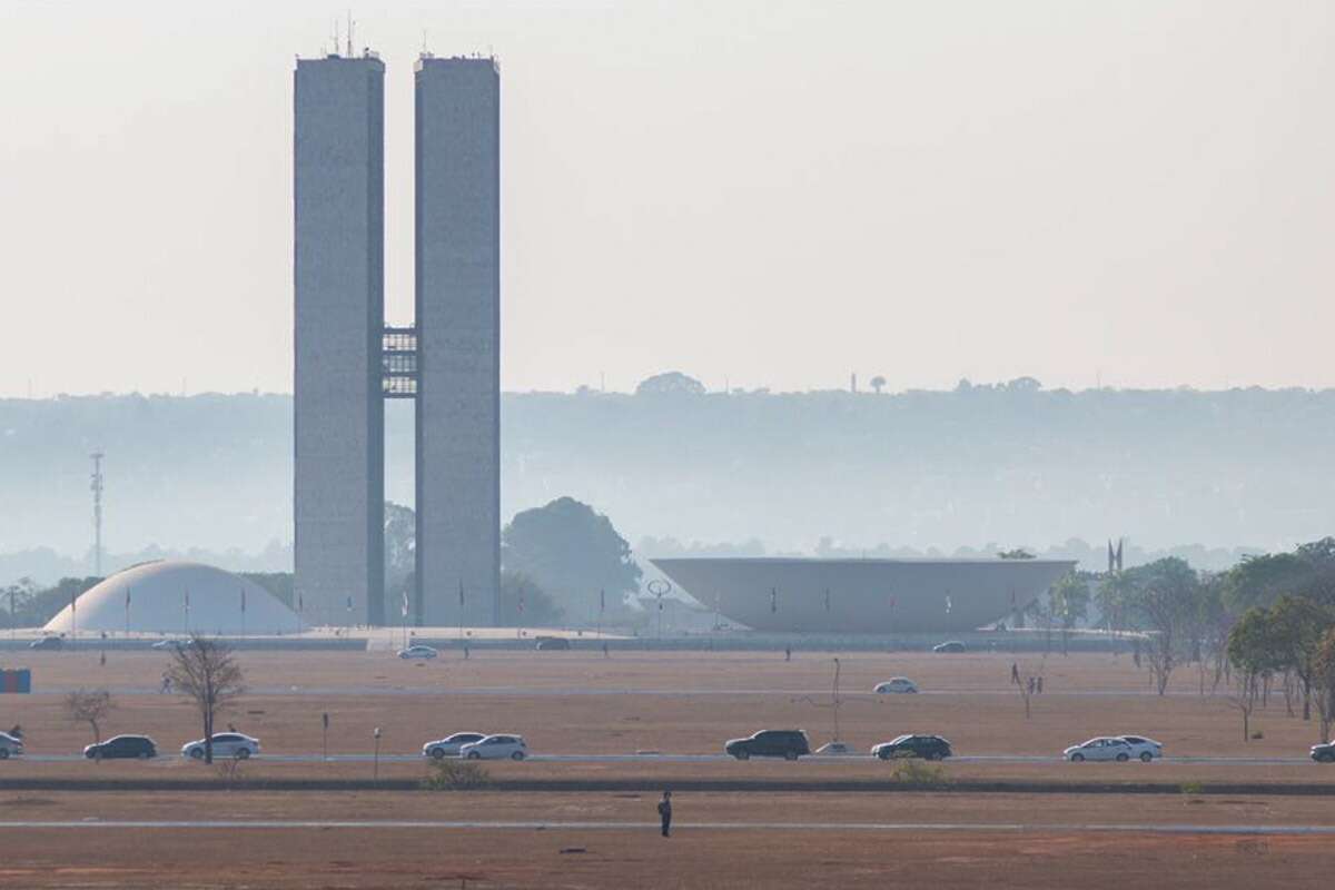 Lira destravará projeto do governo que eleva penas de crime ambiental