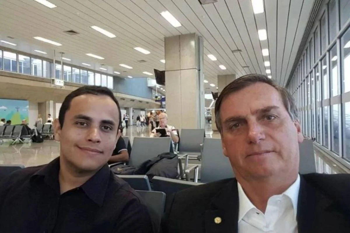 À PF, ex-assessor de Bolsonato nega existência de “gabinete do ódio”