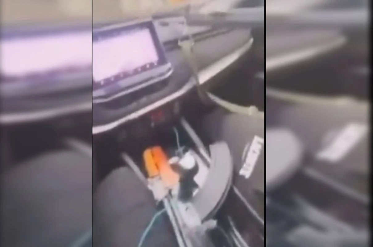 Vídeo: armados com fuzis, criminosos debocham da polícia: “Tô em casa”