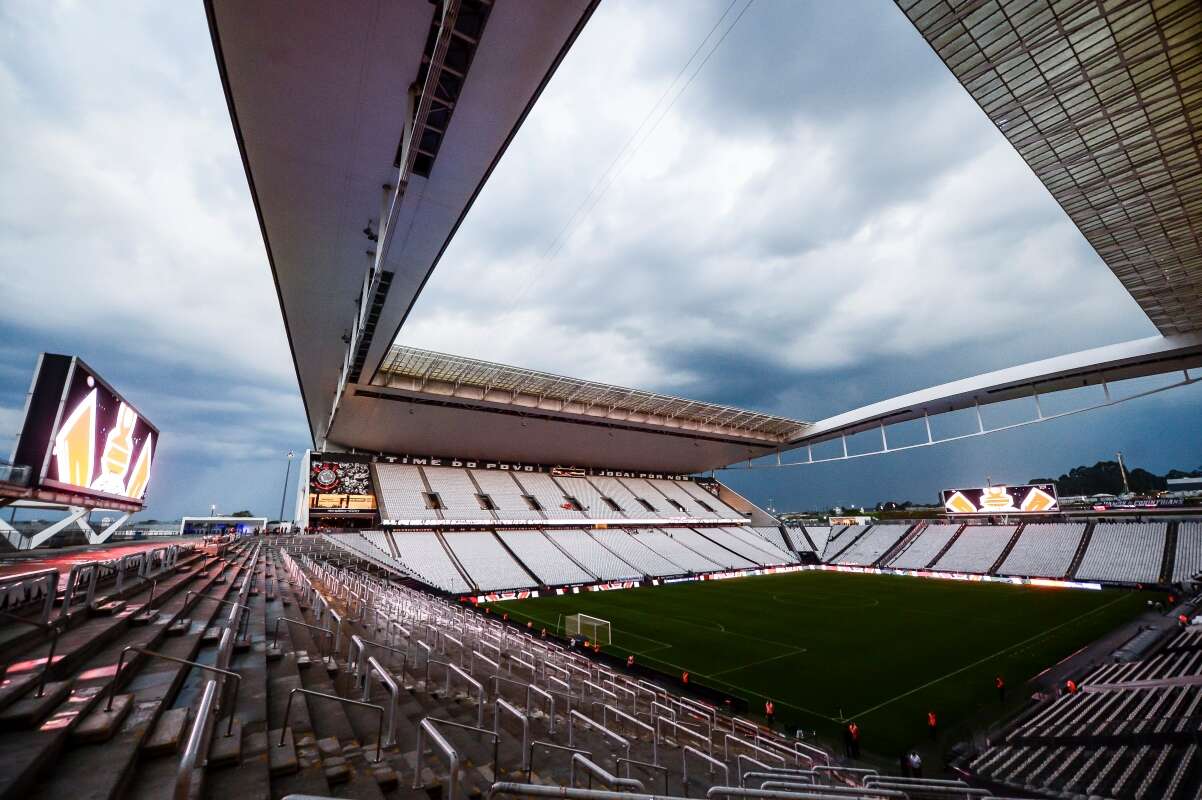 Organizada do Corinthians quita 30ª parcela da Neo Química Arena