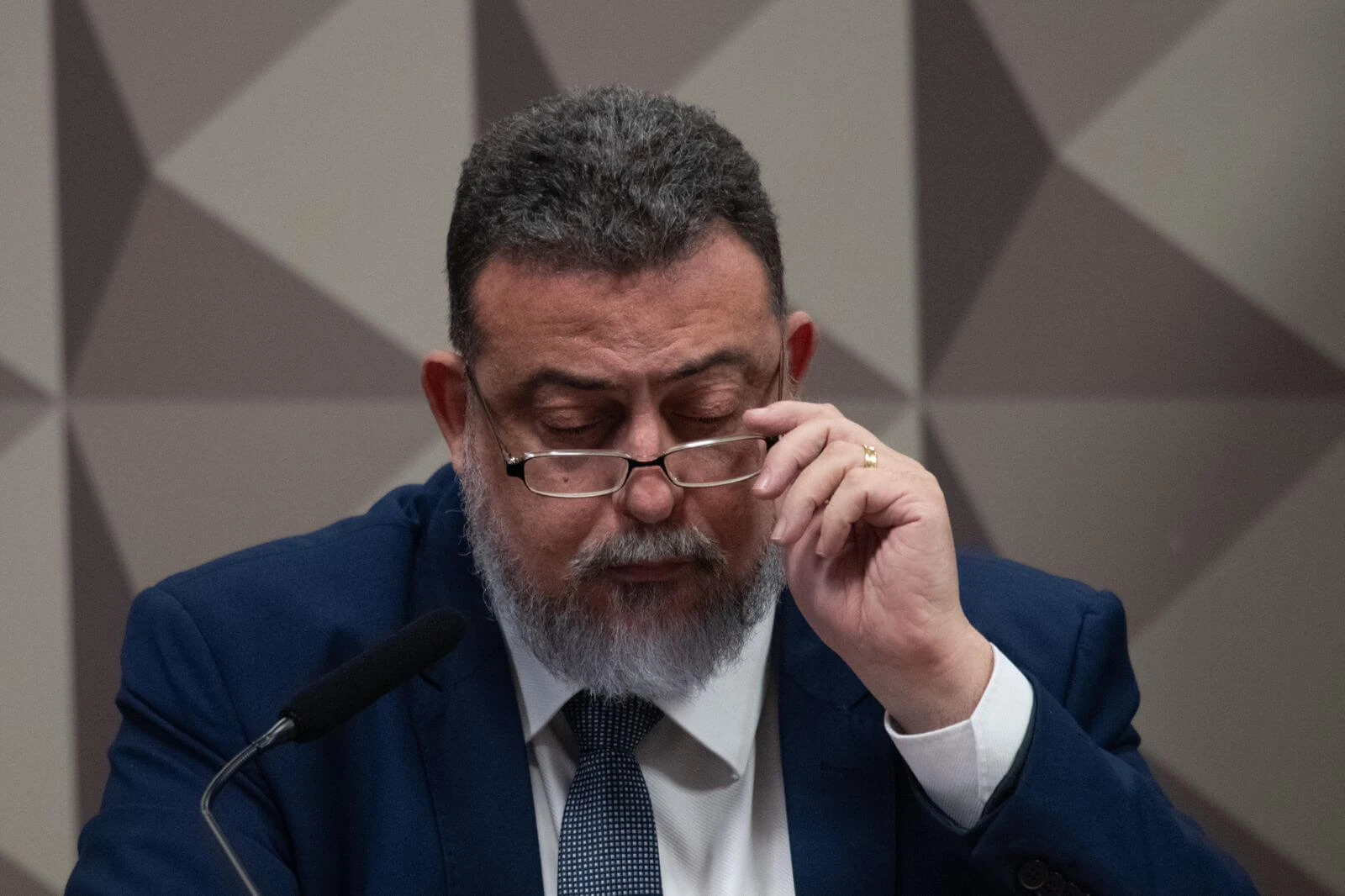 8/1: ex-diretor da Abin diz que enviou relatórios sobre risco nos QGs