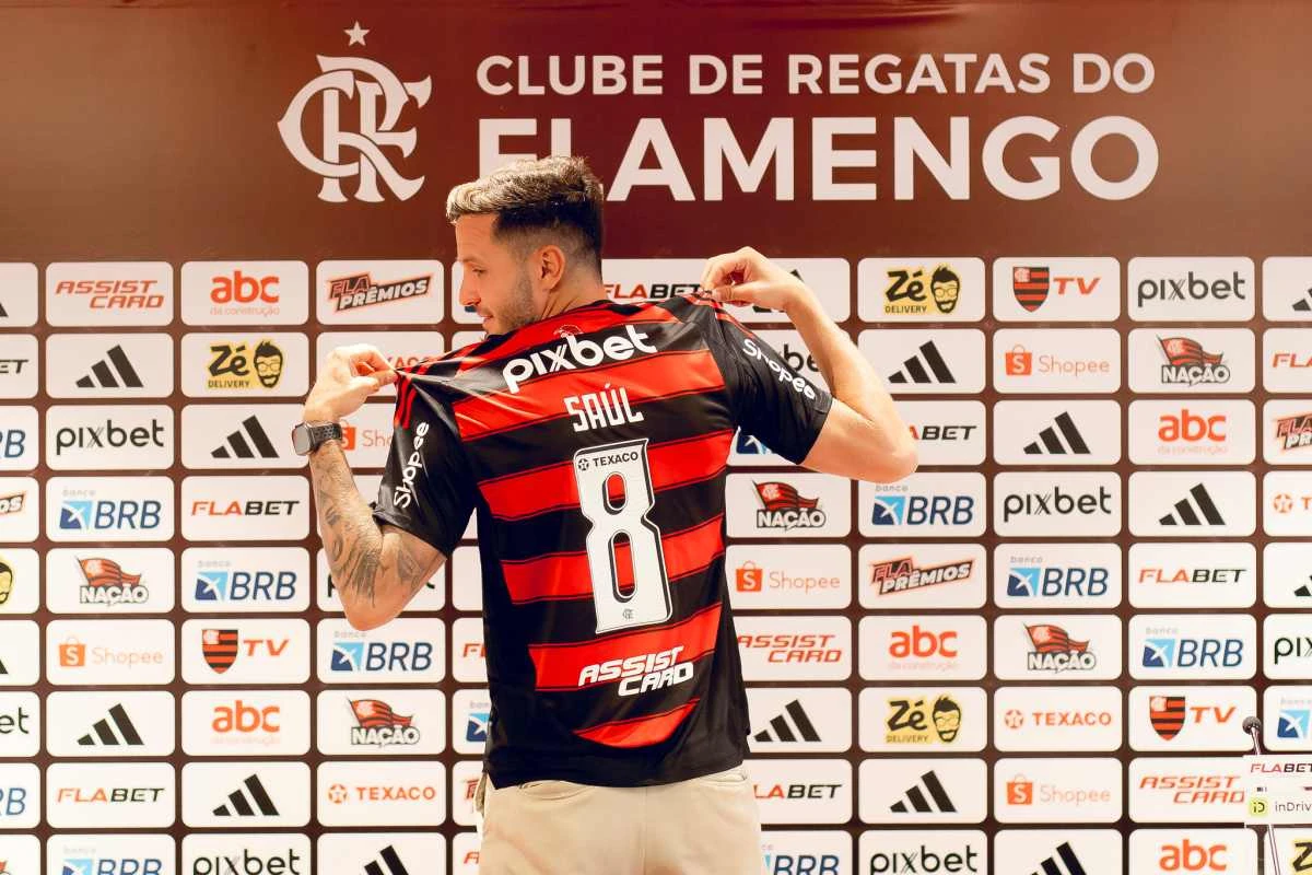 Flamengo apresenta Saúl como reforço para a temporada; confira