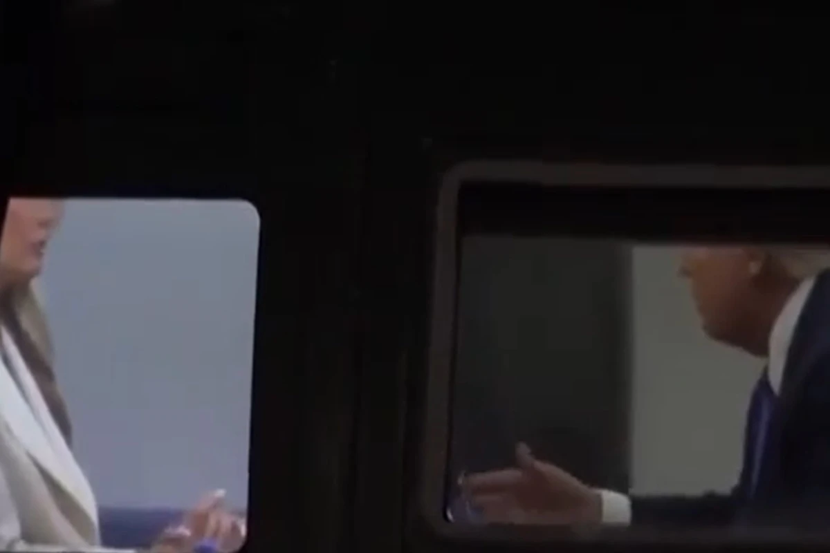 Trump e Melania discutem em helicóptero presidencial. Vídeo