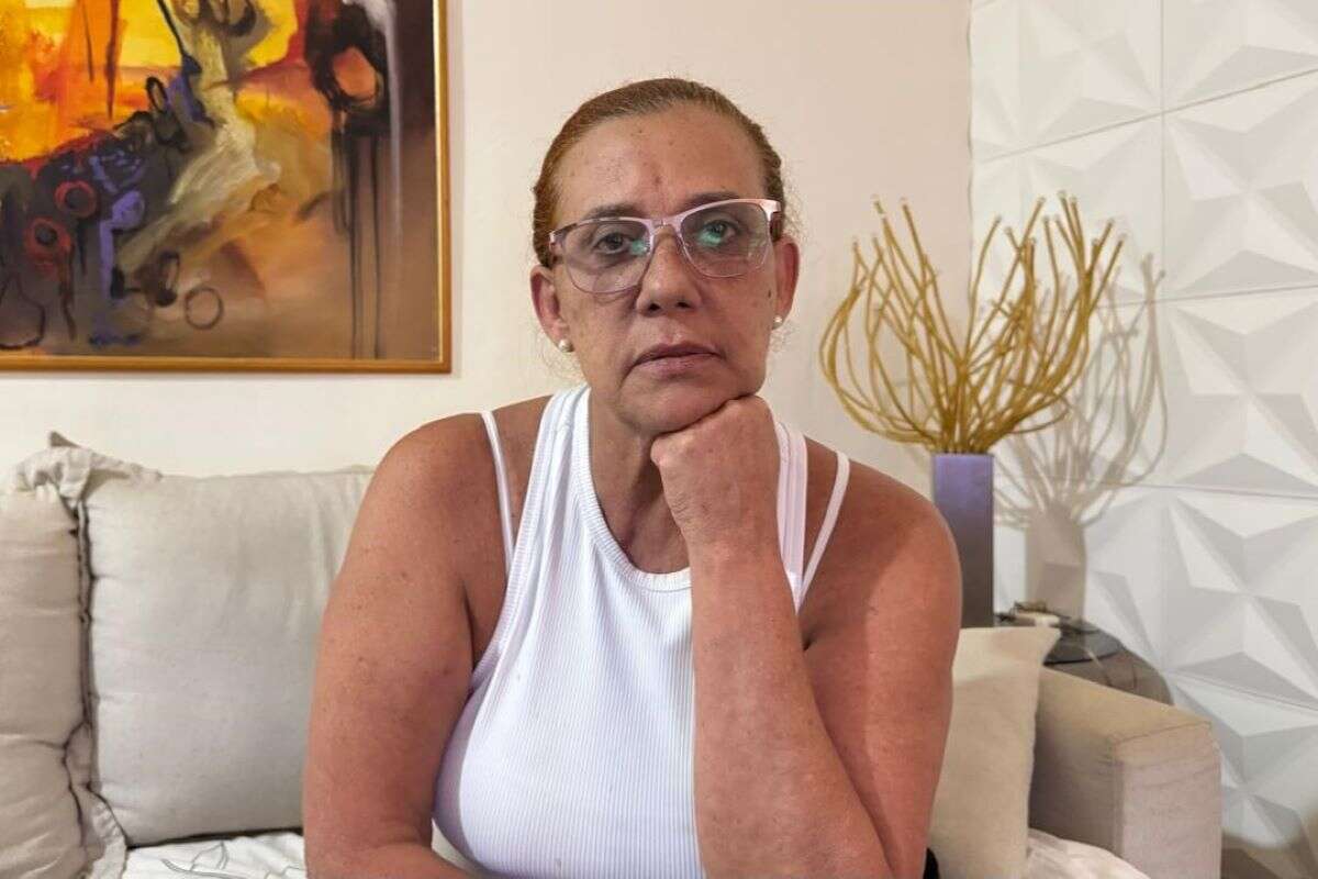 Rita Cadillac relata crises de ansiedade após Instagram excluir conta