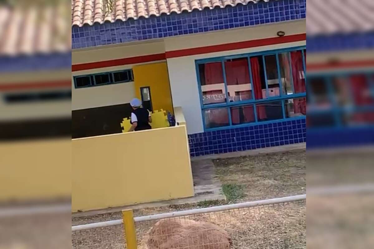 Vídeo: monitora grita e bate porta na cara de crianças em creche no DF