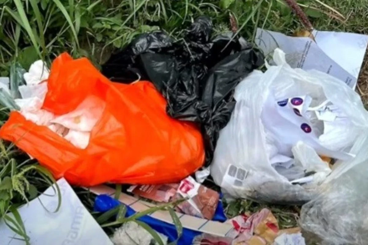 Feto é encontrado dentro de sacola de lixo na Paraíba