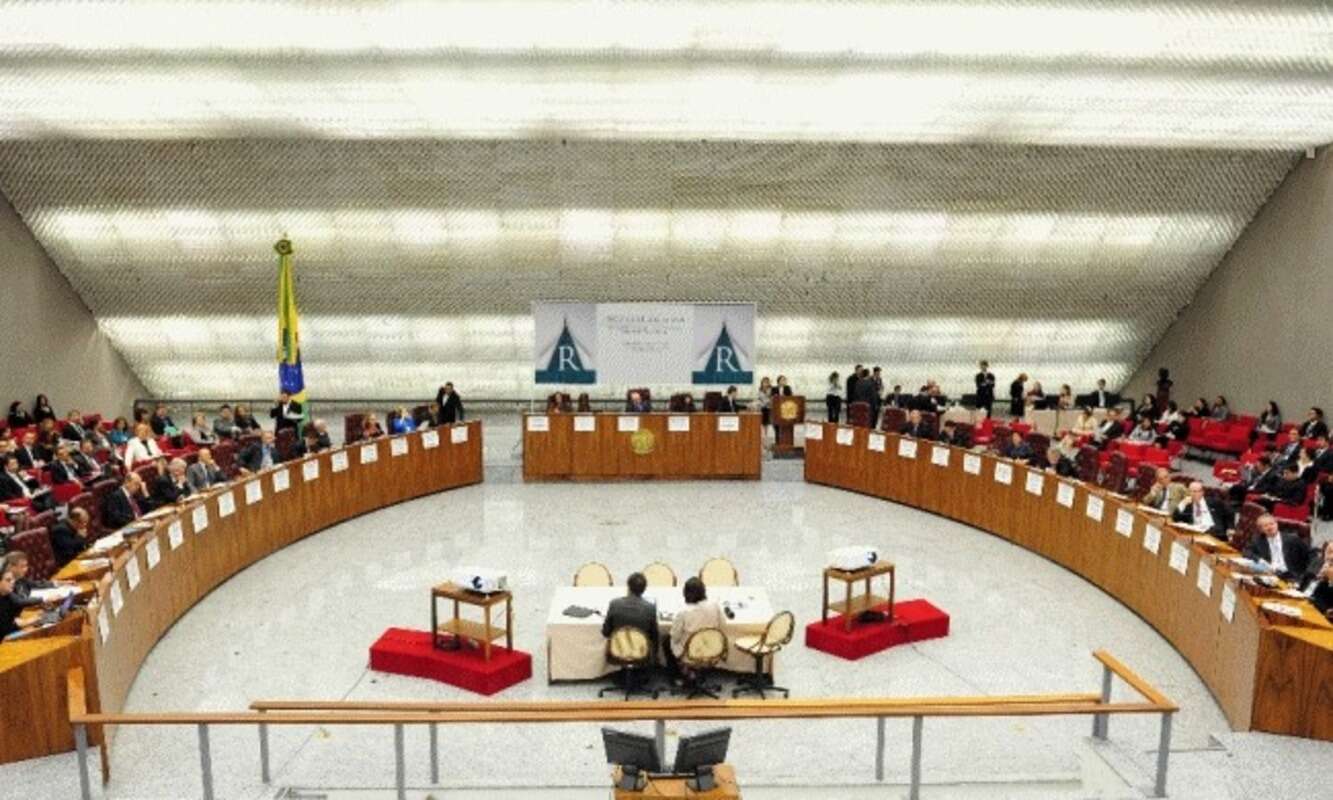 STJ já teve 94 ministros e apenas 9 ministras desde que foi criado