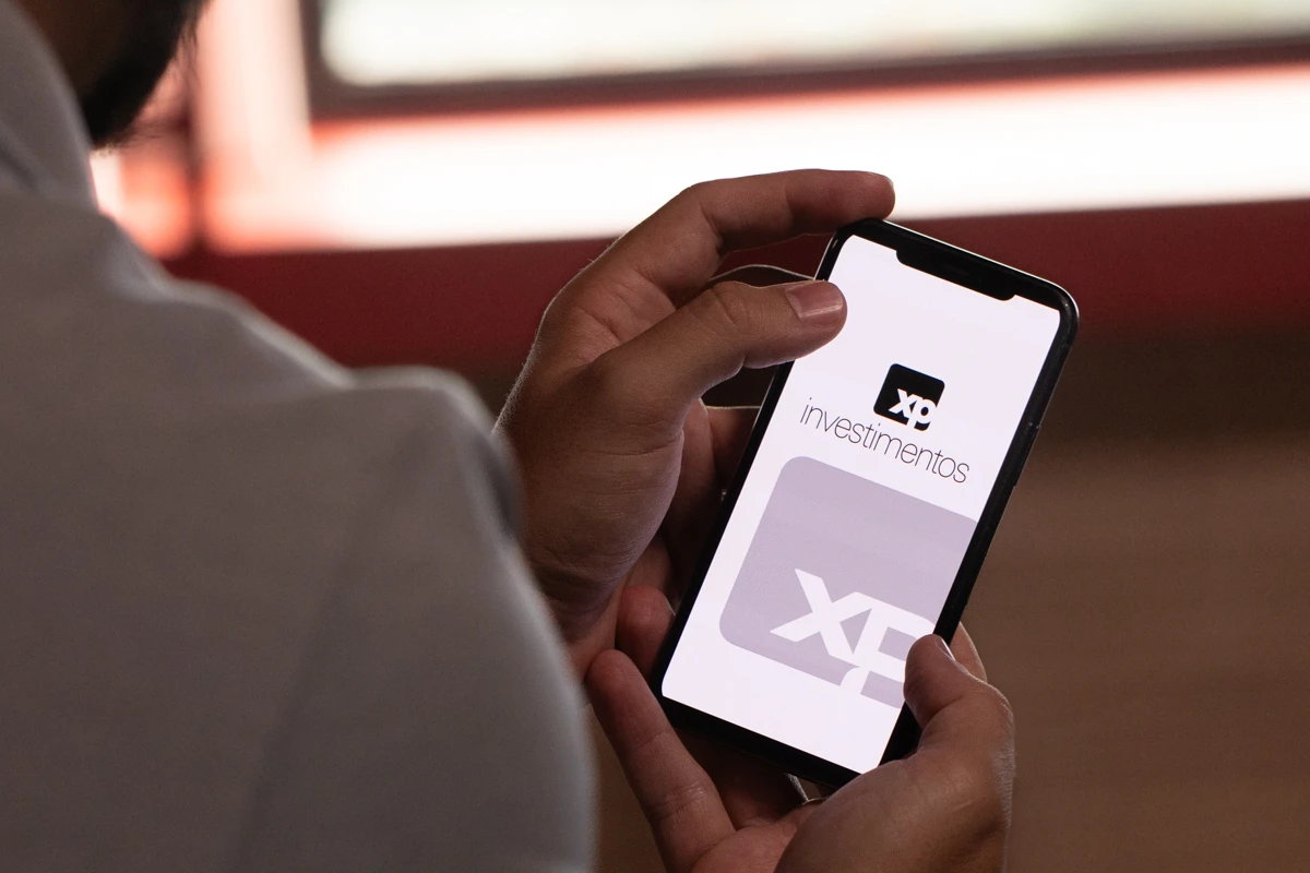 Justiça nega dano moral a investidores por vazamentos na XP