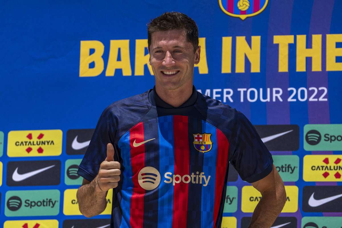 Errou o pix? Barcelona admite calote na contratação de Lewandowski