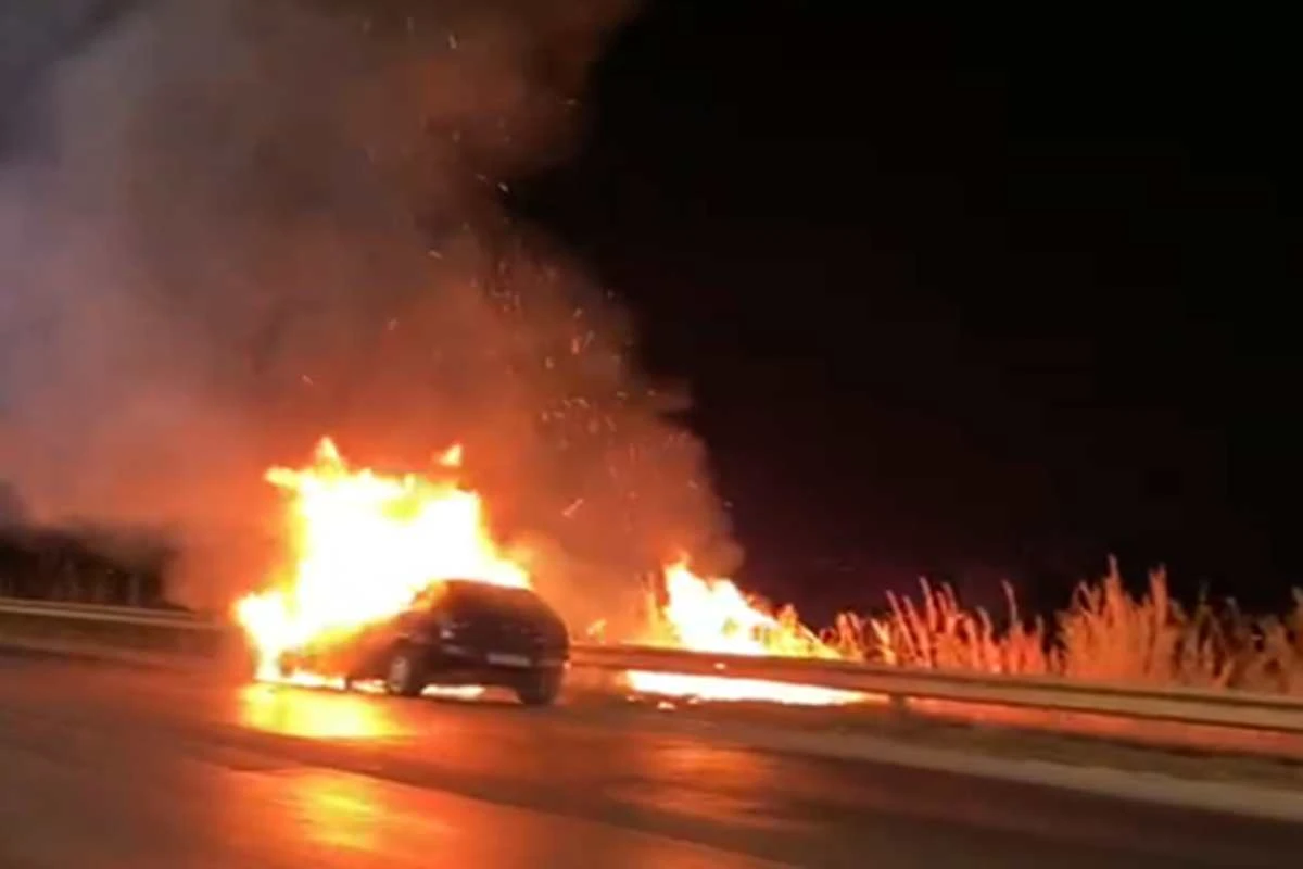 Vídeo: carro pega fogo e assusta motoristas na BR-020