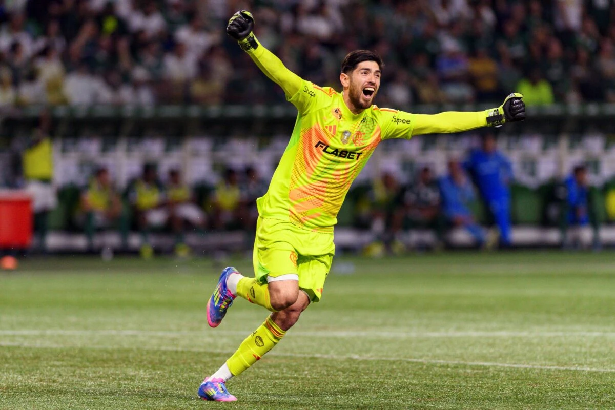Goleiro do Flamengo defendeu todos os pênaltis batidos no Brasileirão