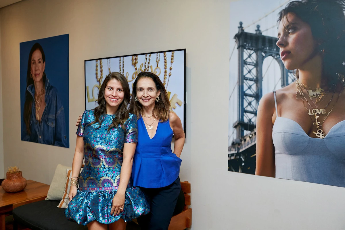 Flora Gil e Natália Brito Correa se unem para receber Junia Machado