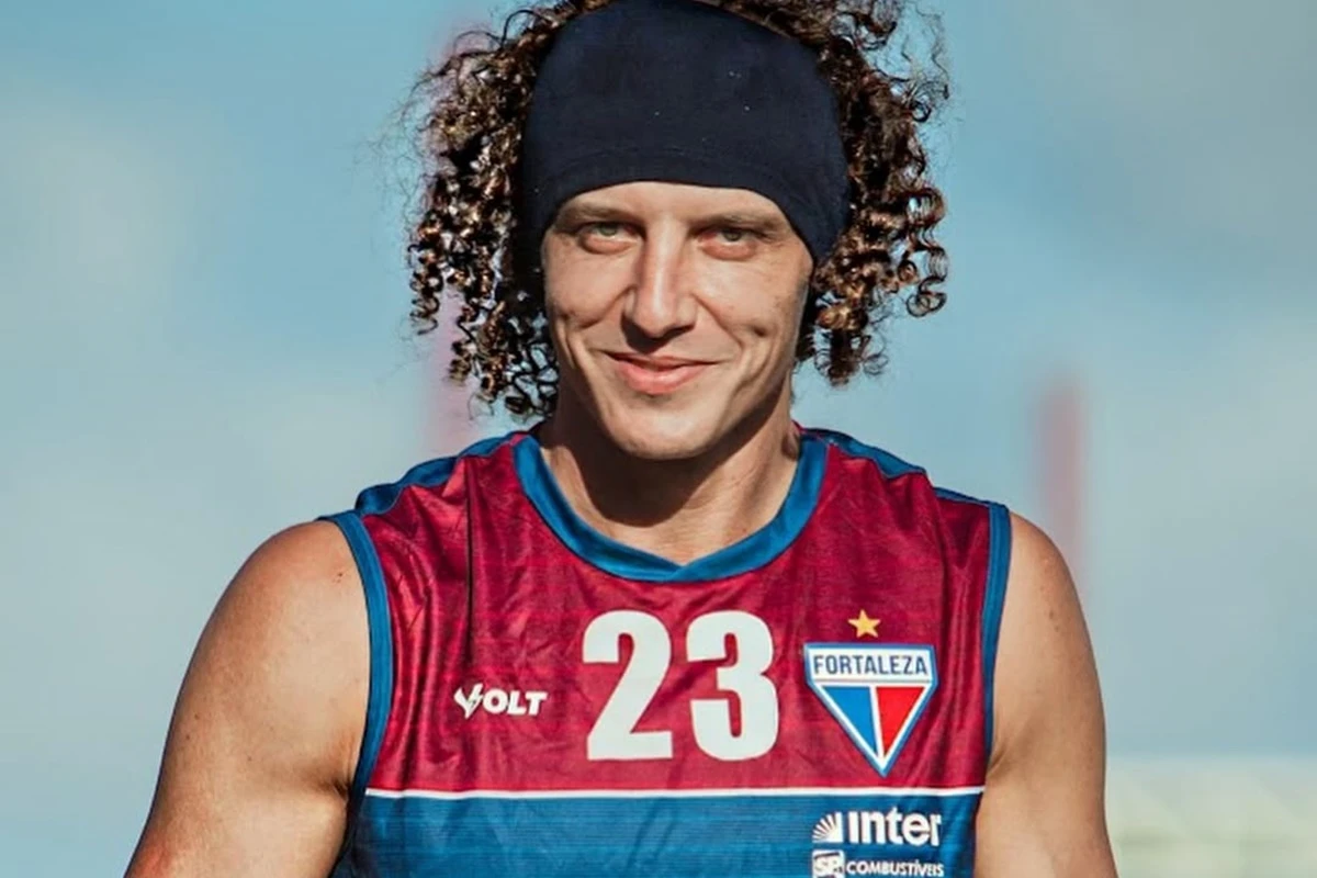 Polícia arquiva inquérito contra David Luiz por falta de provas