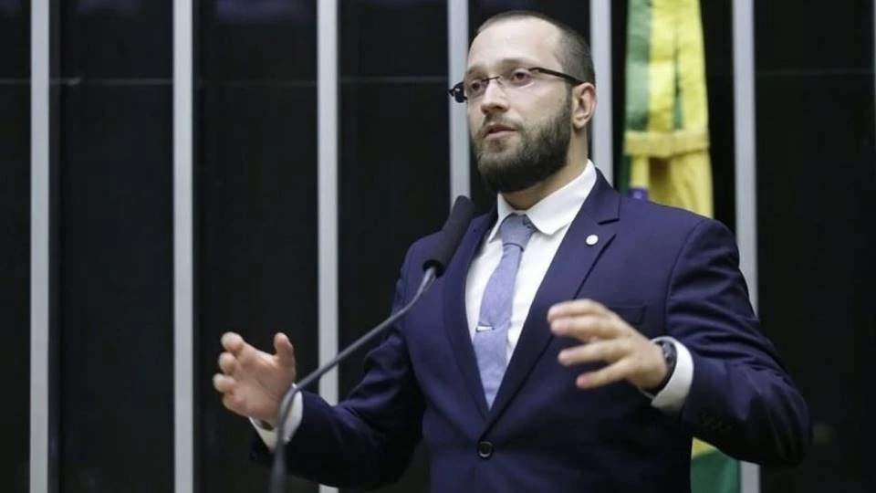 Comissão de Relações Exteriores aprova a convocação de dois ministros