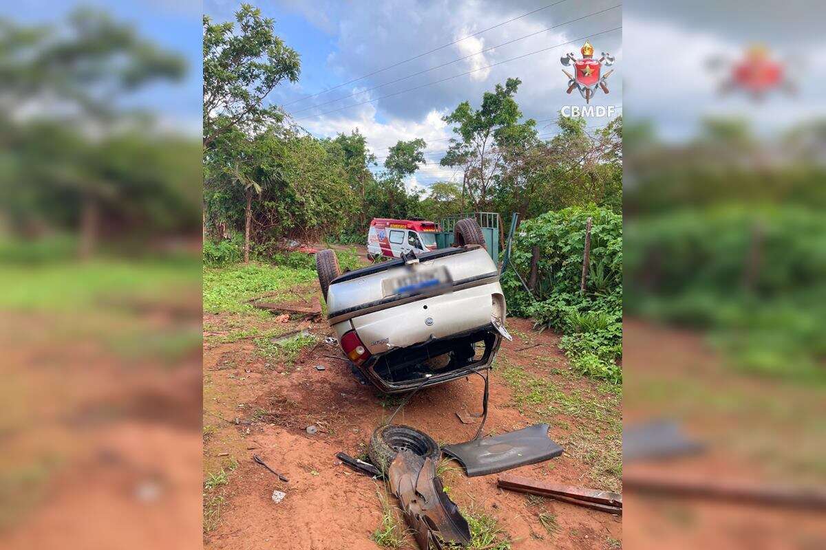 Bombeiros resgatam mulher que ficou presa em carro após acidente