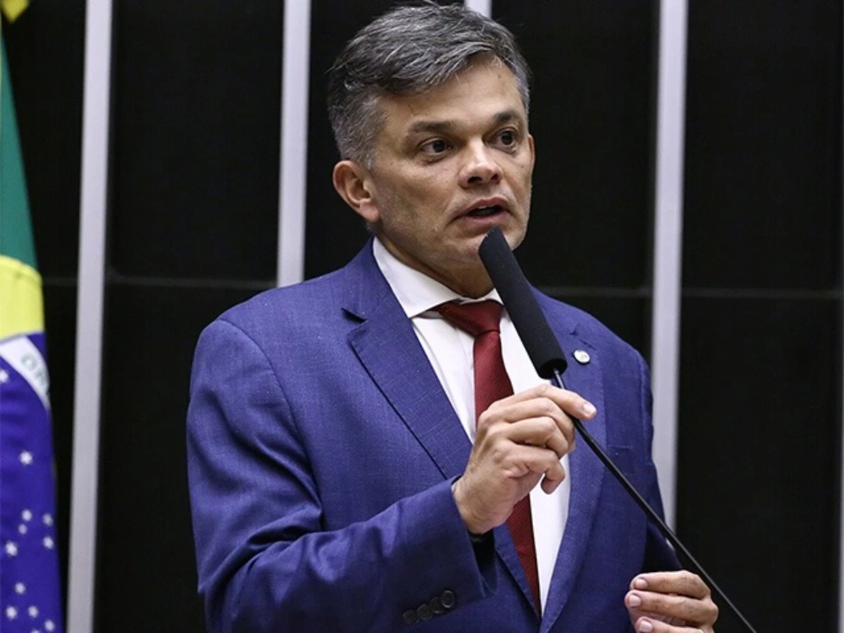 Deputado petista propõe Dia Nacional do Orgulho Rubro-Negro