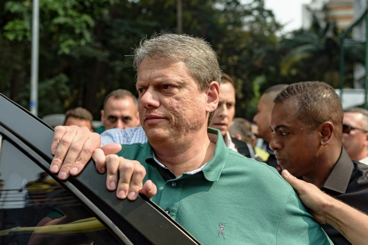 Penduricalhos elevam renda de secretários do governo de SP a até R$ 50 mil