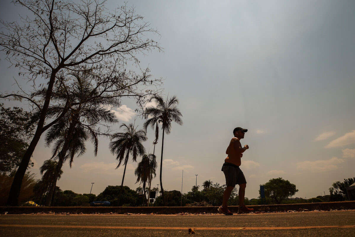 Fim do calorão? Frente fria muda clima em quase todo o país. Confira